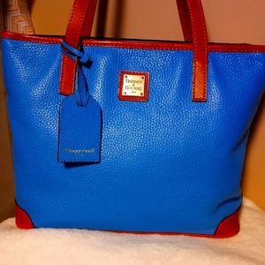 Dooney & Bourke